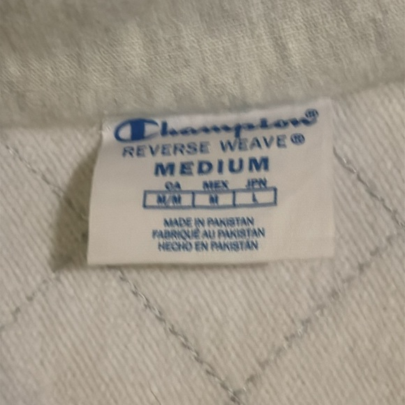 Women’s Champion University of South Carolina Pull Over - Picture 5 of 5